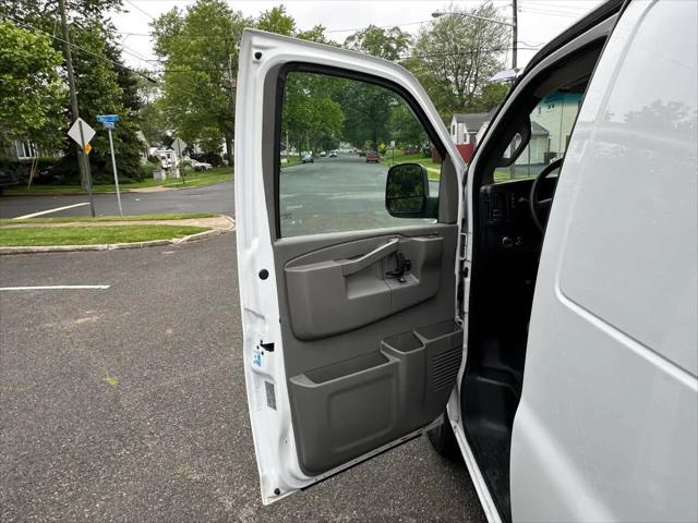 2018 GMC Savana 2500 Work Van