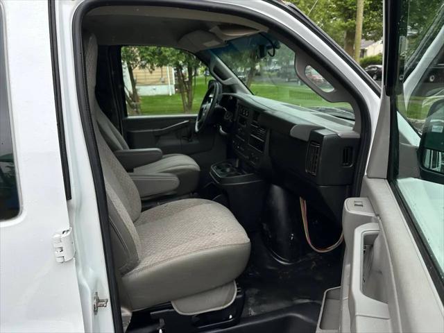 2018 GMC Savana 2500 Work Van