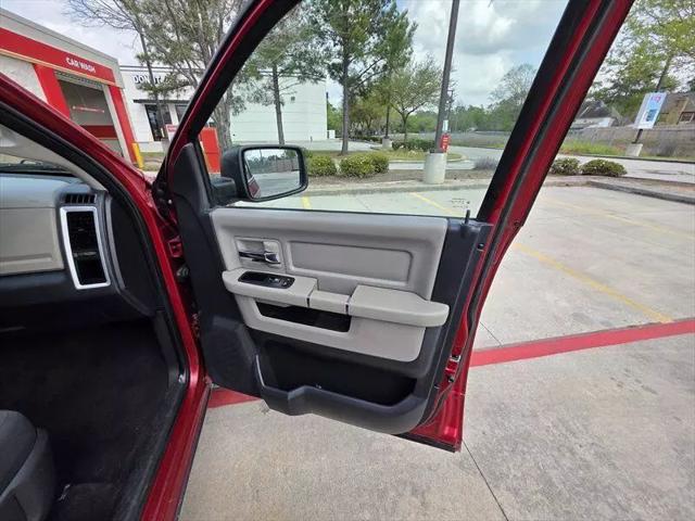 2010 Dodge Ram 1500 SLT/Sport/TRX