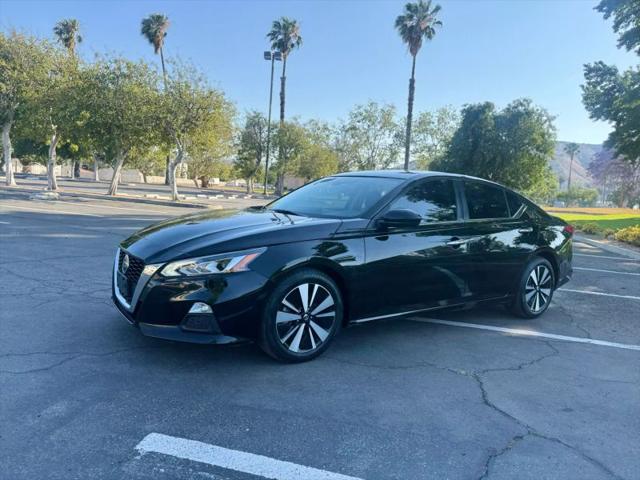 2022 Nissan Altima SV FWD