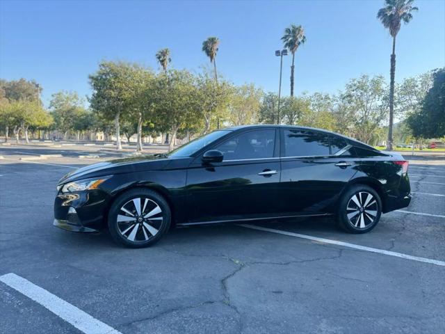 2022 Nissan Altima SV FWD