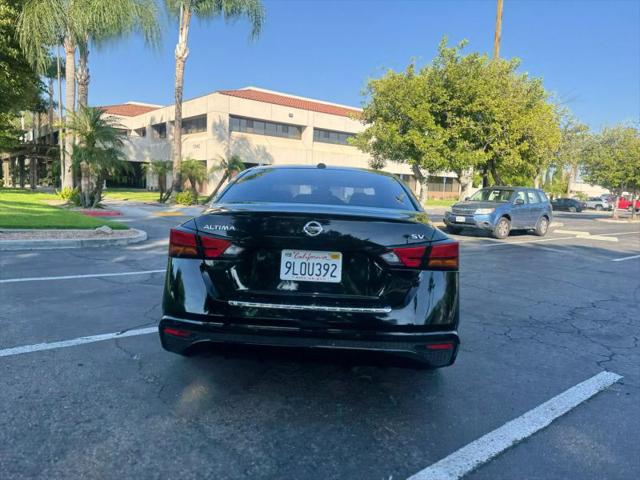 2022 Nissan Altima SV FWD
