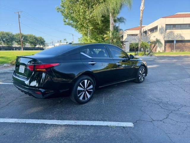 2022 Nissan Altima SV FWD