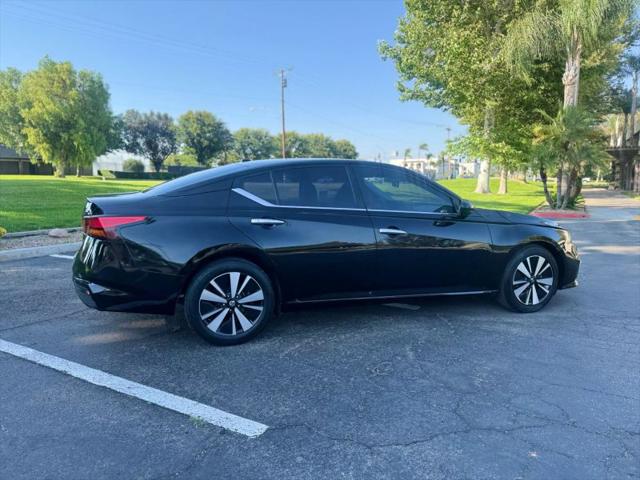 2022 Nissan Altima SV FWD