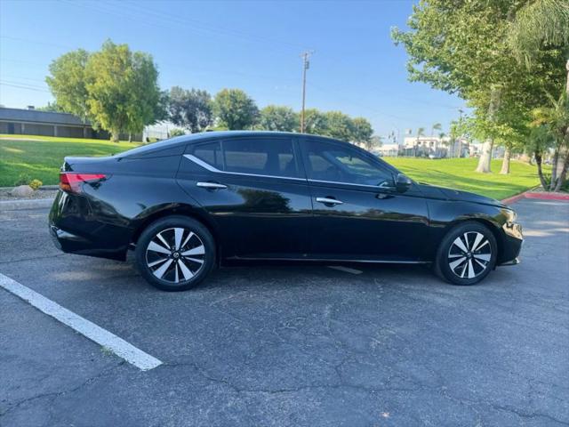 2022 Nissan Altima SV FWD