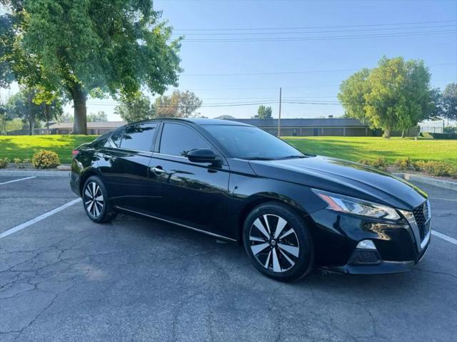 2022 Nissan Altima SV FWD