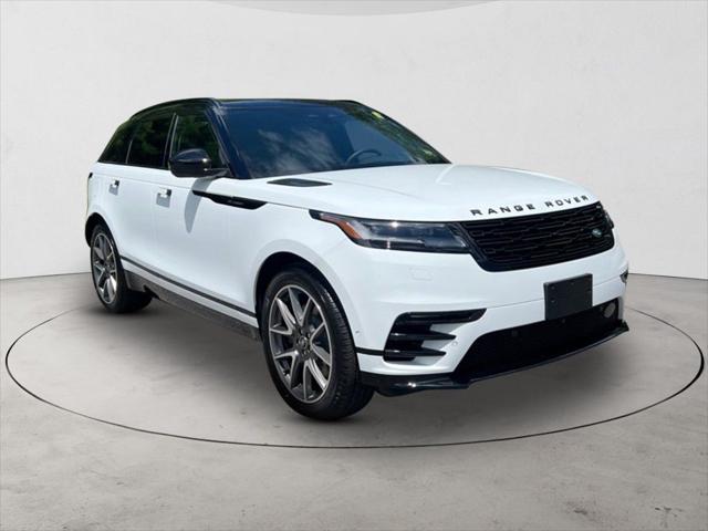 2026 Land Rover Range Rover Velar P250 Dynamic SE