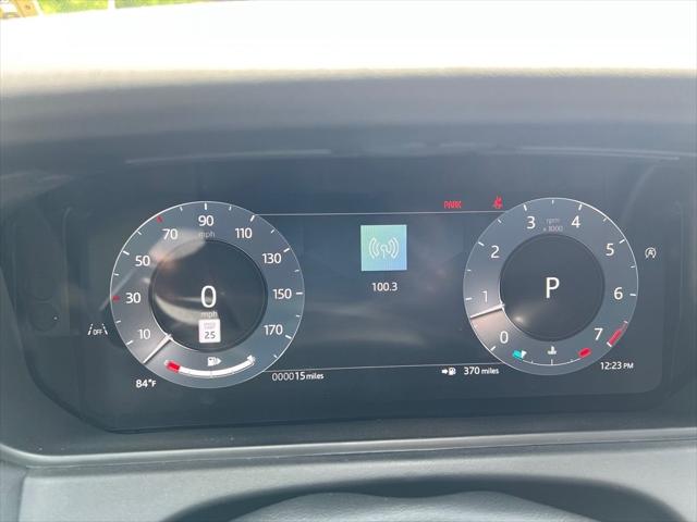 2026 Land Rover Range Rover Velar P250 Dynamic SE