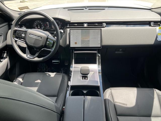 2026 Land Rover Range Rover Velar P250 Dynamic SE
