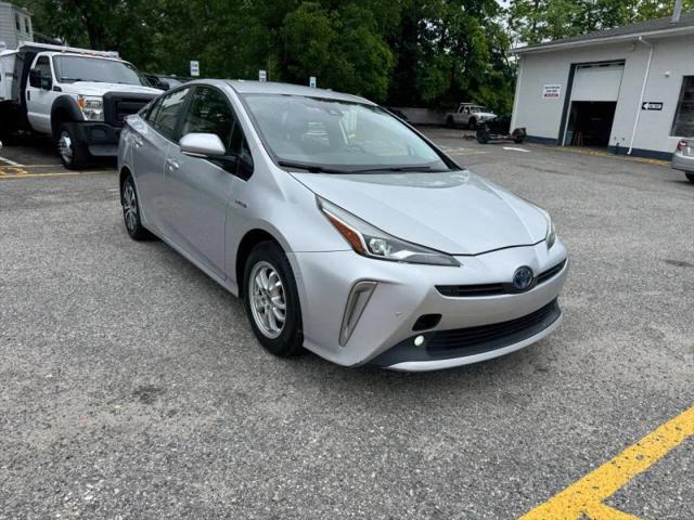 2019 Toyota Prius LE