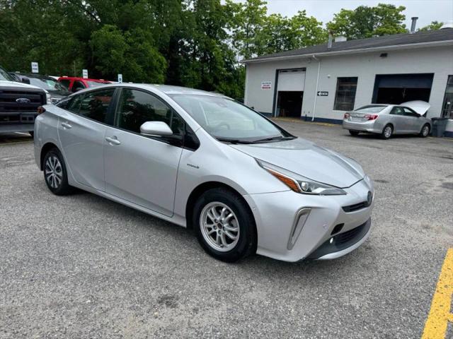 2019 Toyota Prius LE