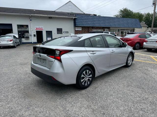 2019 Toyota Prius LE