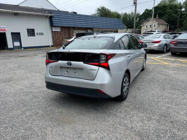 2019 Toyota Prius LE