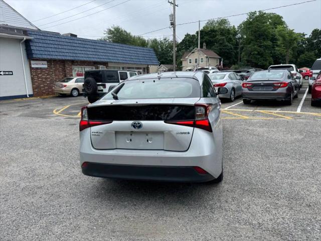 2019 Toyota Prius LE