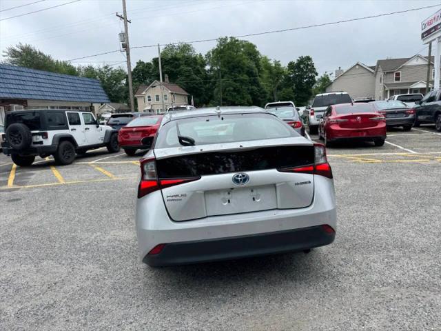 2019 Toyota Prius LE