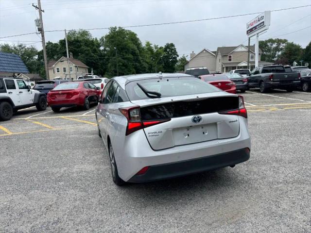2019 Toyota Prius LE