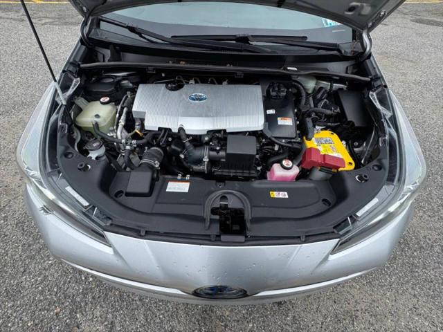 2019 Toyota Prius LE