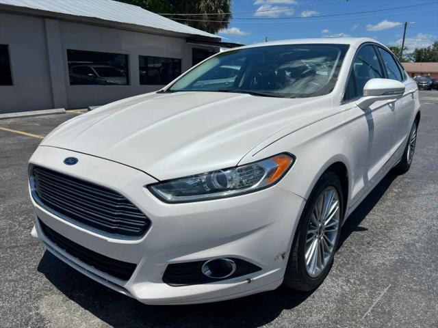 2014 Ford Fusion SE