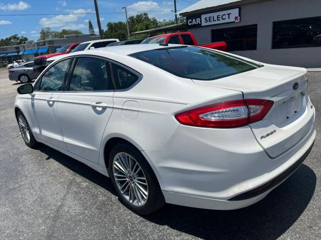 2014 Ford Fusion SE
