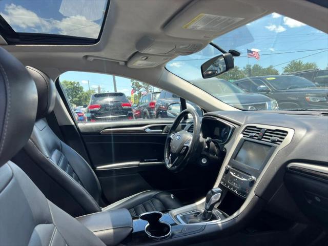 2014 Ford Fusion SE