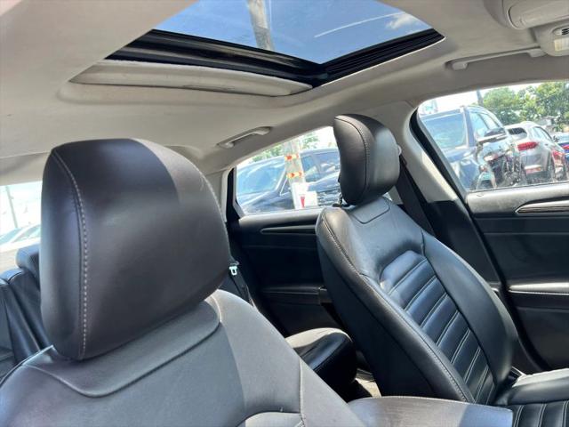 2014 Ford Fusion SE