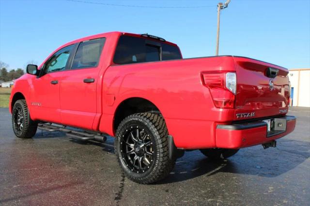 2022 Nissan Titan Crew Cab SV 4x4