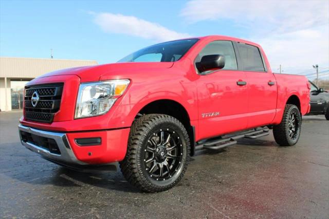 2022 Nissan Titan Crew Cab SV 4x4