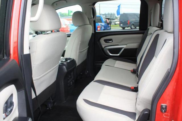 2022 Nissan Titan Crew Cab SV 4x4