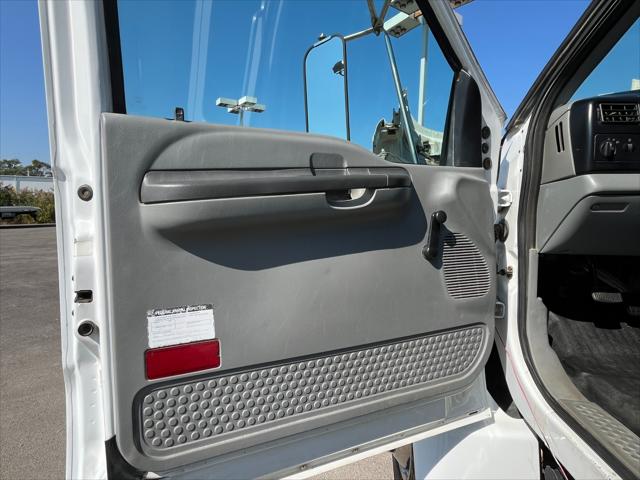2006 Ford F-750 Unknown