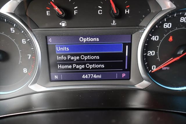 2020 Chevrolet Traverse AWD LT Cloth