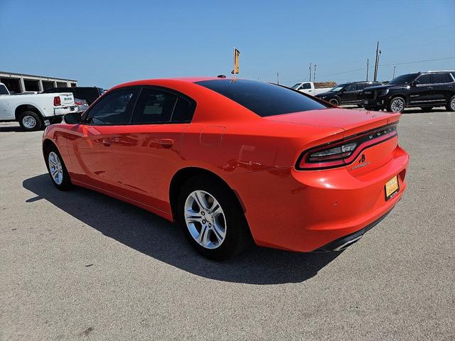 2022 Dodge Charger SXT RWD
