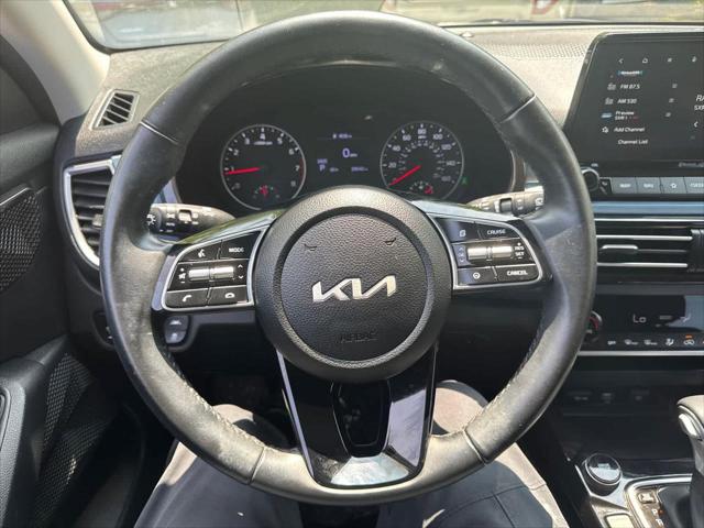 2023 Kia Seltos S