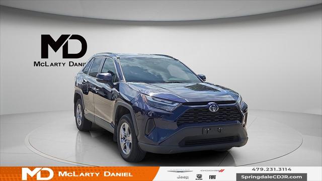 2022 Toyota RAV4 Hybrid XLE