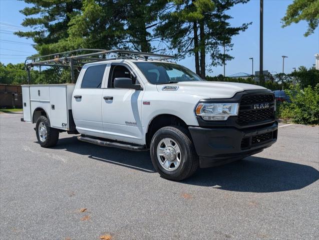 2020 RAM 2500 Tradesman Crew Cab 4X4 8 Box