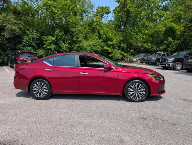 2023 Nissan Altima SV FWD