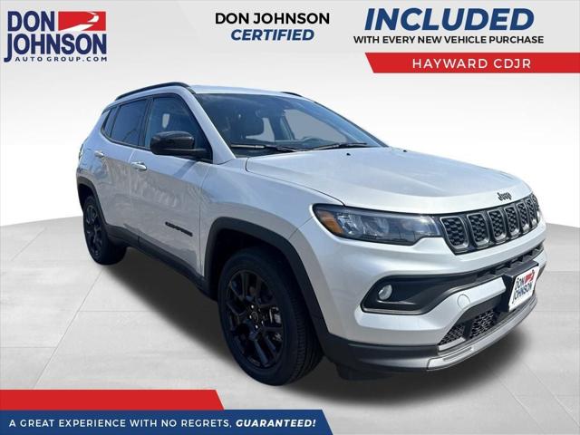 2025 Jeep Compass COMPASS LATITUDE 4X4