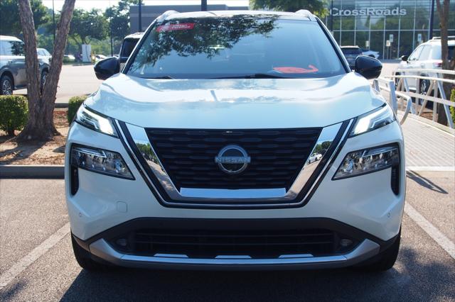 2022 Nissan Rogue Platinum FWD