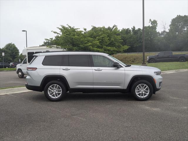 2025 Jeep Grand Cherokee GRAND CHEROKEE L LAREDO X 4X4