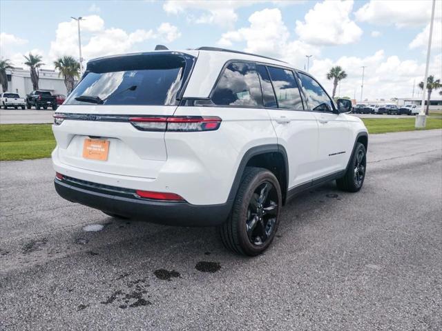 2025 Jeep Grand Cherokee Altitude 4x2