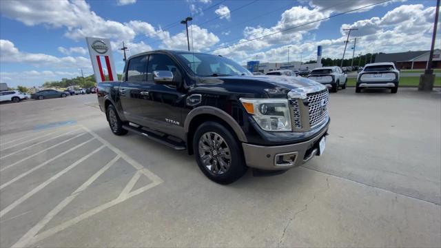 2017 Nissan TITAN Platinum Reserve 2017 Nissan TITAN Platinum Reserve