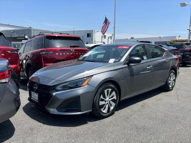2025 Nissan Altima S FWD