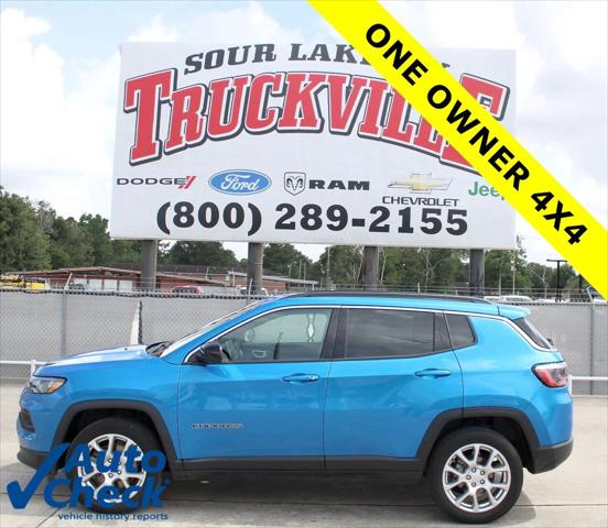 2023 Jeep Compass Latitude Lux FWD