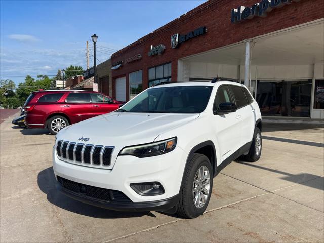 2022 Jeep Cherokee Latitude Lux 4x4 2022 Jeep Cherokee Latitude Lux 4x4