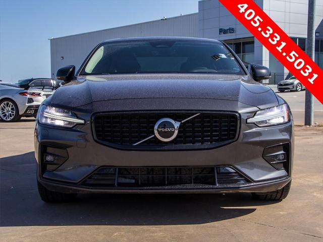 2023 Volvo S60 B5 Core Dark Theme