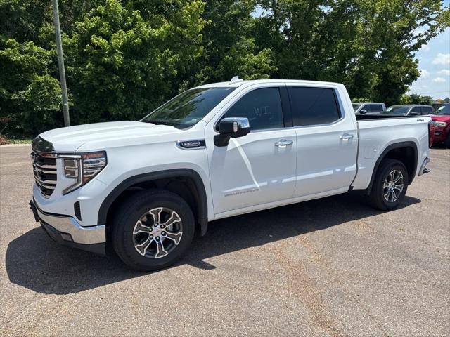 2025 GMC Sierra 1500 4WD Crew Cab Short Box SLT