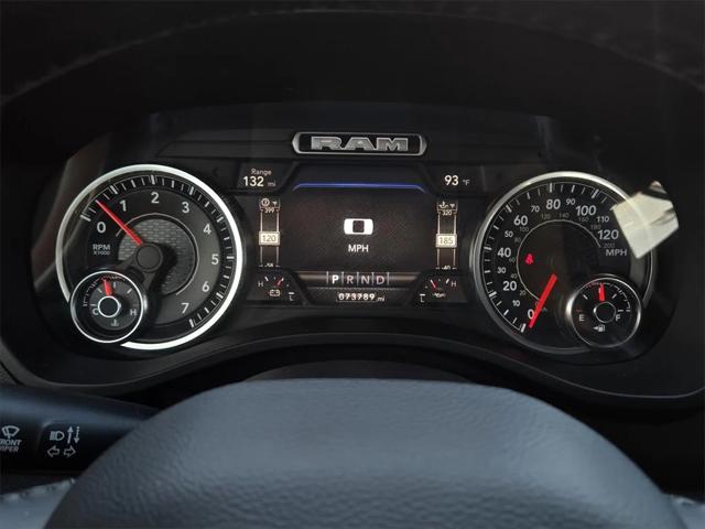 2020 RAM 1500 Laramie Crew Cab 4x4 57 Box