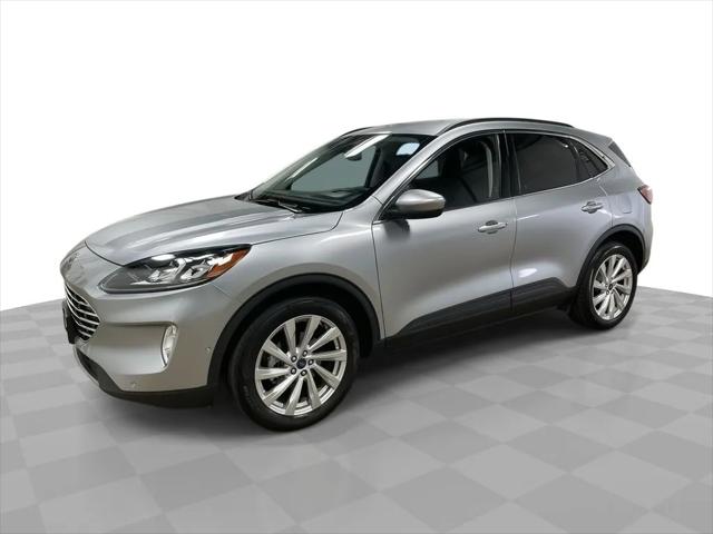 2022 Ford Escape Titanium Hybrid