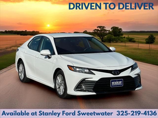 2022 Toyota Camry LE AWD