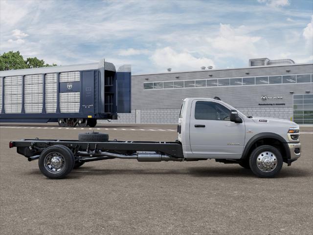 2025 Ram 5500 Tradesman/Big Horn