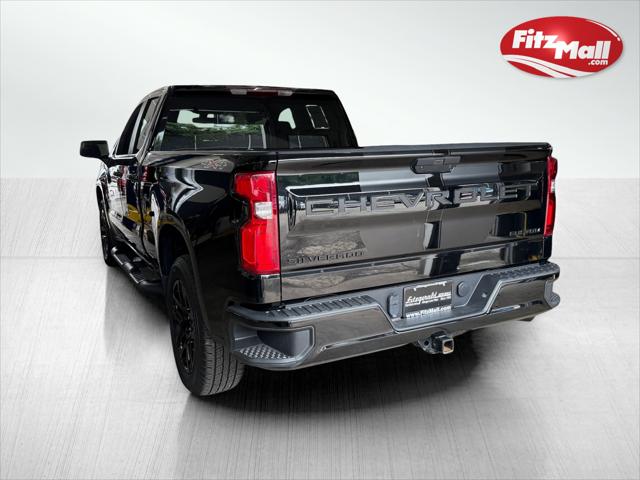 2022 Chevrolet Silverado 1500 4WD Double Cab Standard Bed Custom